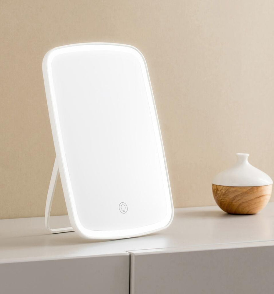 Illuminated LED Makeup Mirror For Bathroom Vanity - LuxxStores